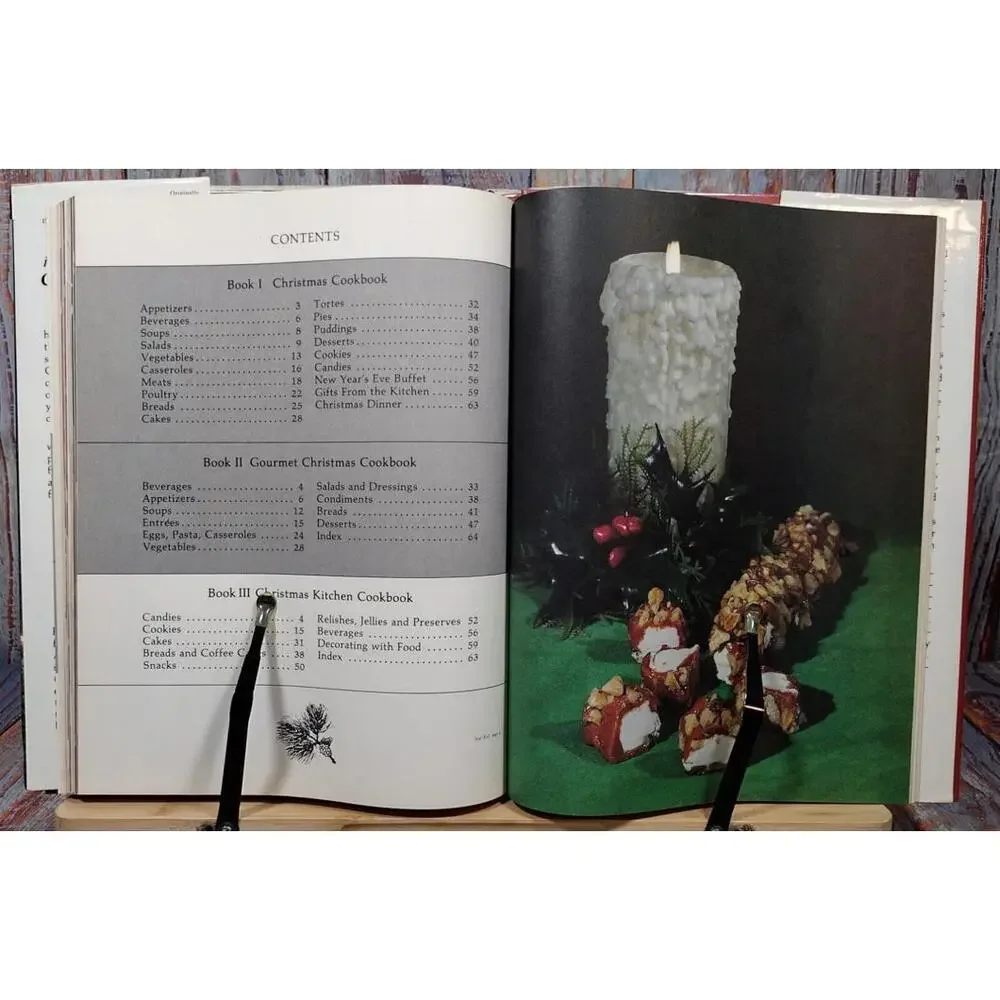 Ideals Christmas Cookbook Treasury by Bonanza‎ Books